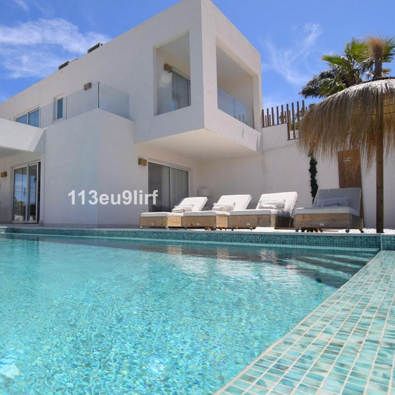 Villa Infinity with sensational view and extreme privacy - Villa - 7