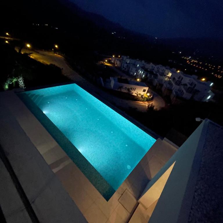 Villa Infinity with sensational view and extreme privacy - Villa - 22