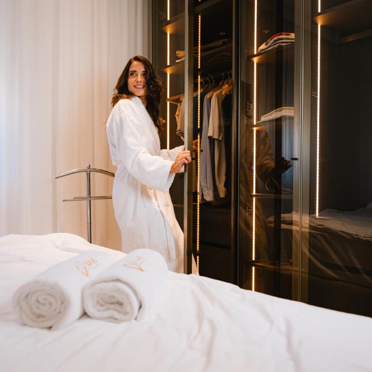 Kondo Hotel Allure - Superior Apartman - 10