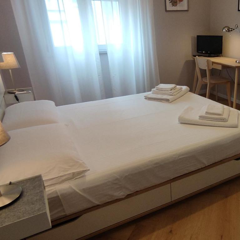 The House of Light - Appartamento Deluxe con 2 Camere da Letto - 17