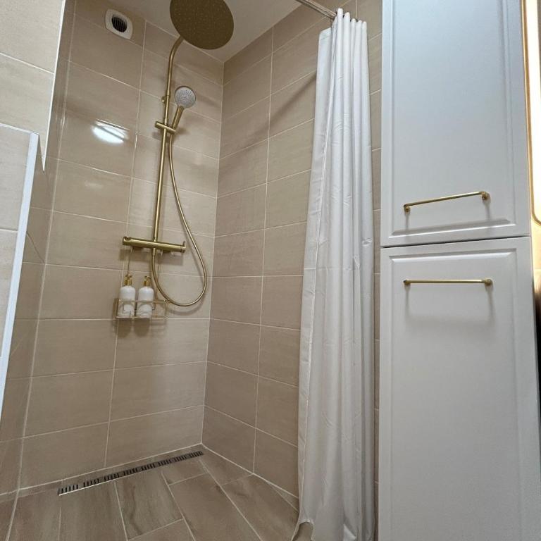 Sofi Appart-Hôtel, balcon, parking privé - Apartamento de 1 dormitorio - 28