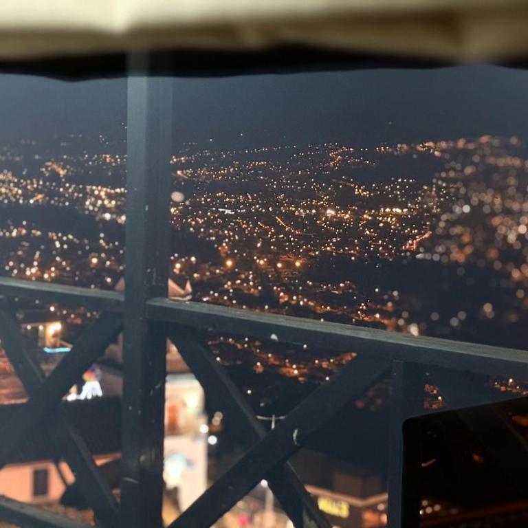 Suite con vista a la ciudad - Estudio - 15