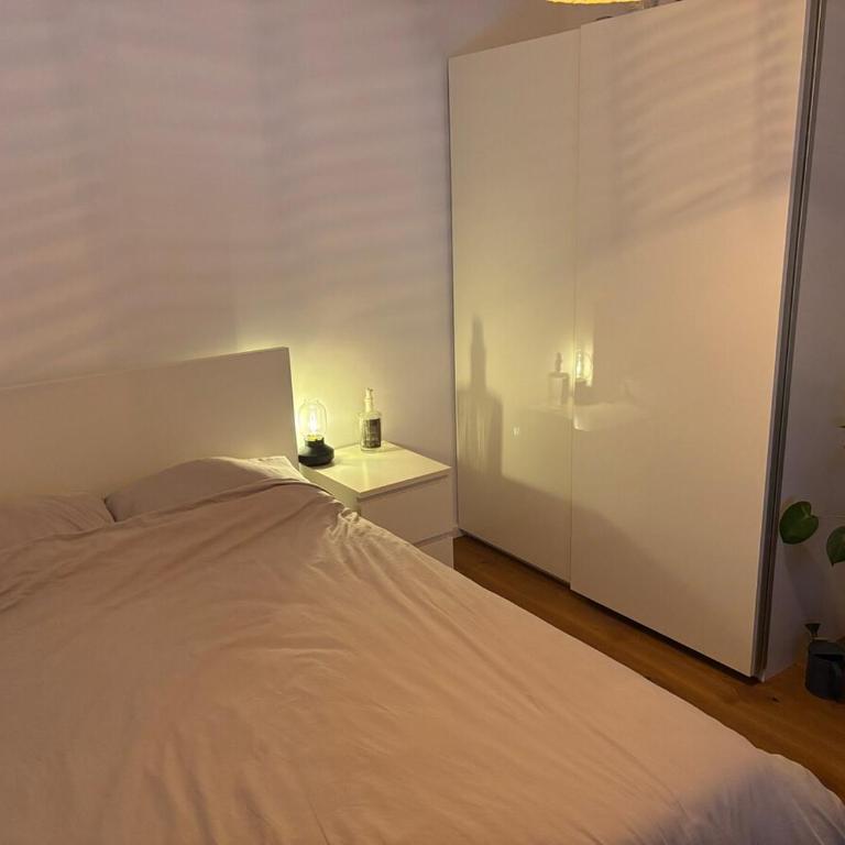 Gemütliche 3 Zimmer Wohnung Nähe Oktoberfest - Apartment mit 3 Schlafzimmern und Balkon - 5