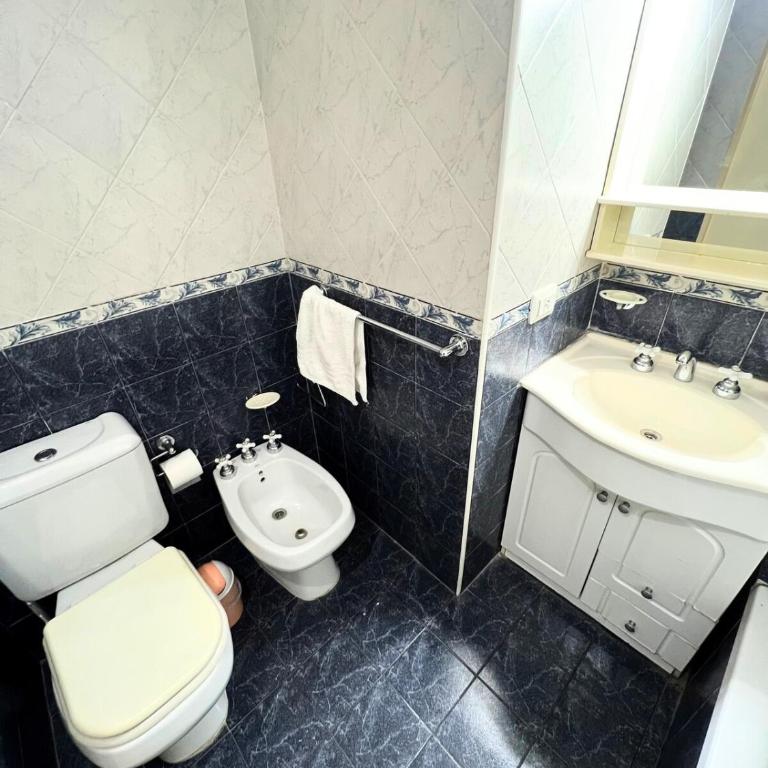 Departamento 2 ambientes pleno centro de la Ciudad - Apartamento de 1 dormitorio - 17