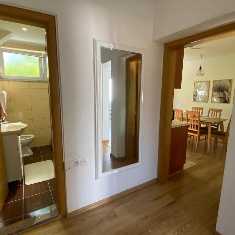 Leutar Central - Apartman sa 1 Spavaćom Sobom - 18