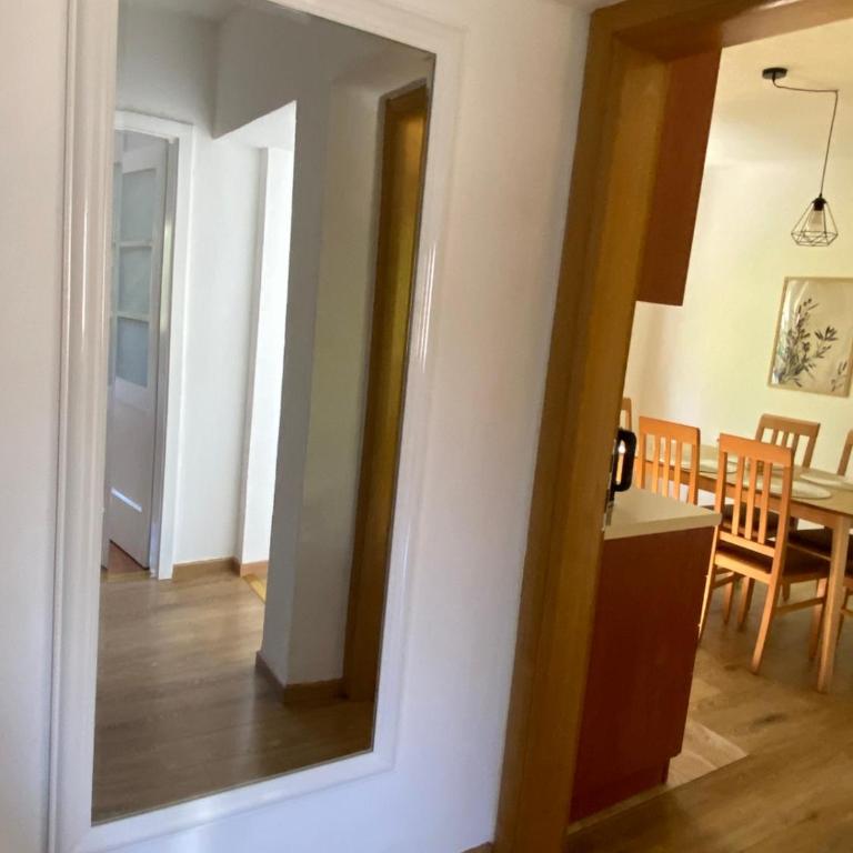 Leutar Central - Apartman sa 1 Spavaćom Sobom - 14