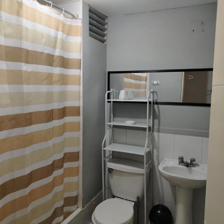 Acogedor Departamento entero en Chorrillos - One-Bedroom Apartment - 11