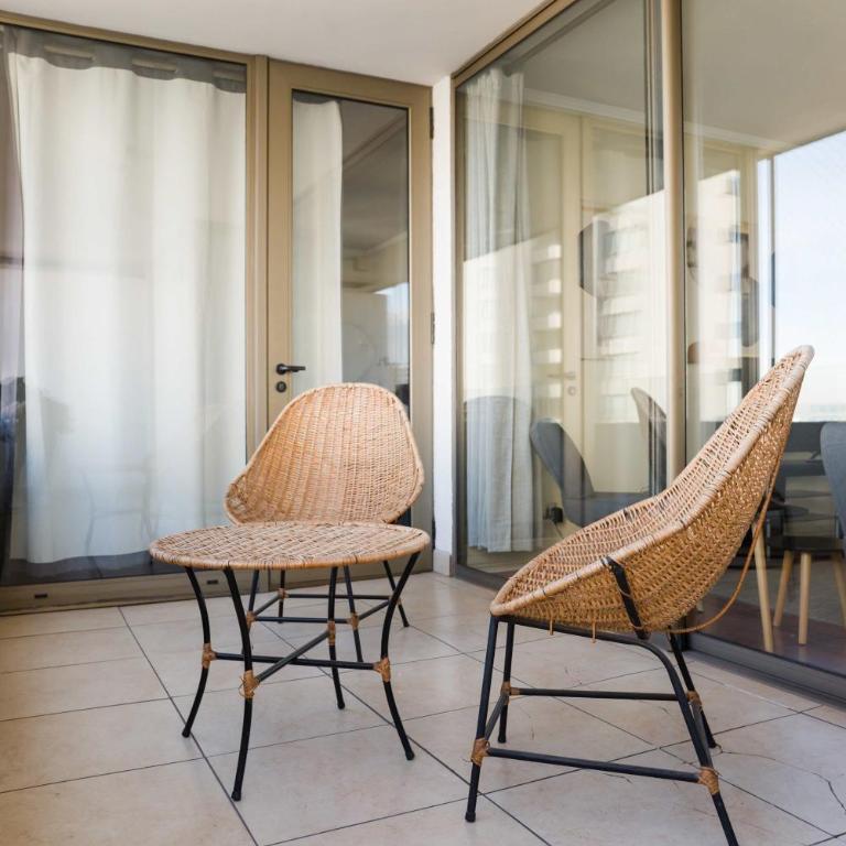 Spacious 2B2B Accommodation in Parque Arauco - Apartamento - 14