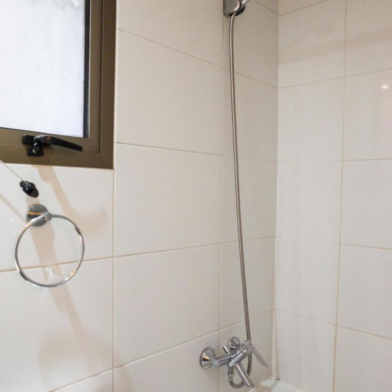 Spacious 2B2B Accommodation in Parque Arauco - Apartamento - 21