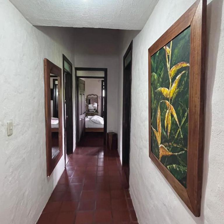 Hermosa Casa Campestre en Montenegro-Quindío - Casa de 4 dormitorios - 31