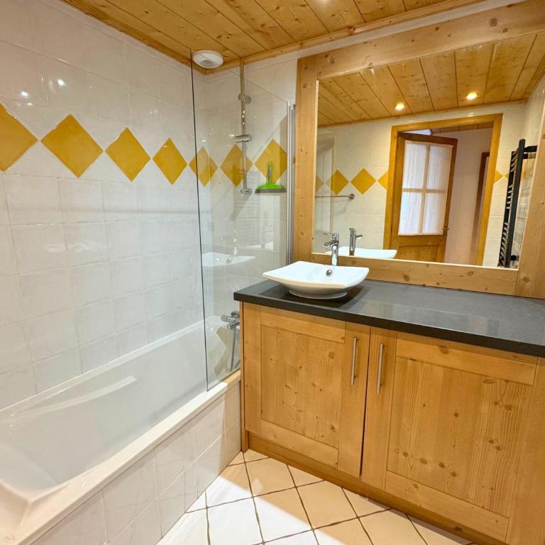 Chalet pieds des pistes à St Martin de Belleville, 3 pièces, terrasse, garage, services hôteliers inclus - FR-1-452-135 - Appartement 2 Chambres - 20