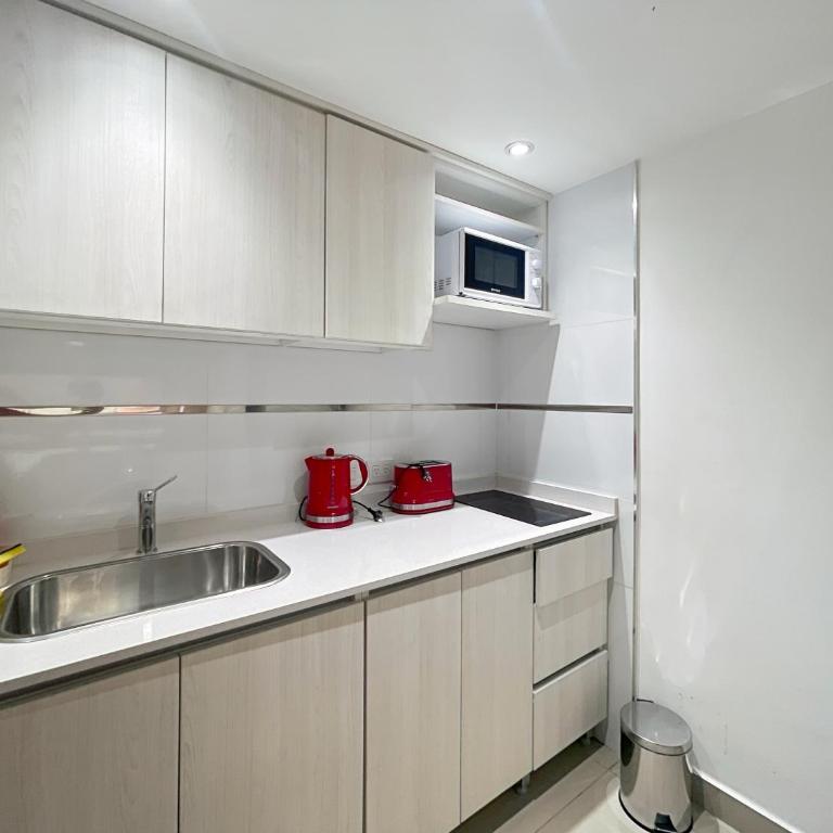 Ayres Suites Moreno - Estudio Triple Estándar - 3
