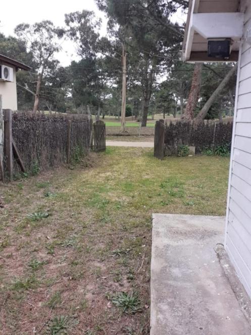 Cabaña en gesell - Three-Bedroom House - 1