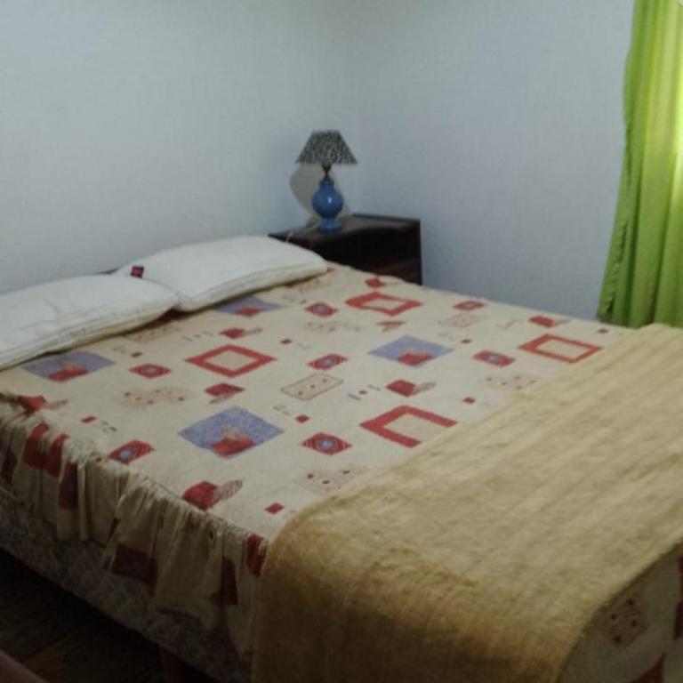Cabaña en gesell - Three-Bedroom House - 4