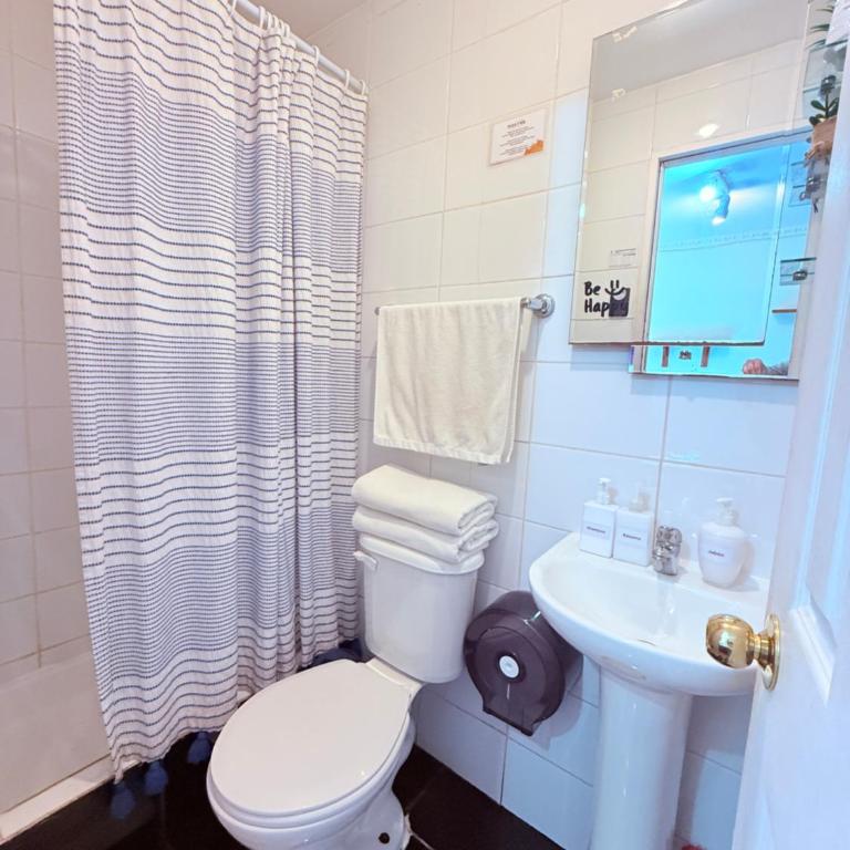MAKTVB Costanera - Hostal Boutique - Habitación Doble con baño privado - 11