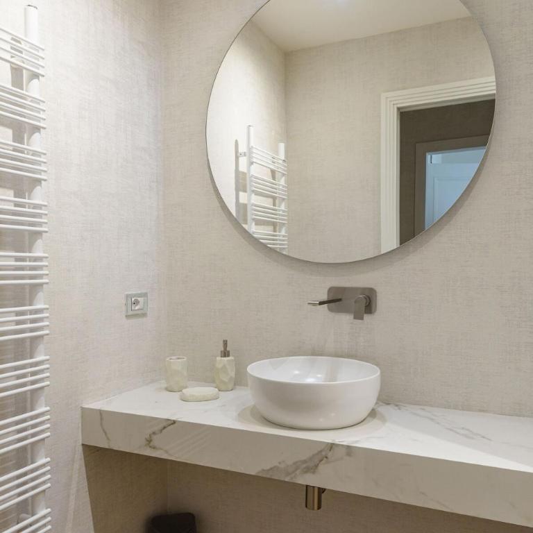 The Signoria - Charming Apartment - Appartamento con 2 Camere da Letto e Balcone - 15