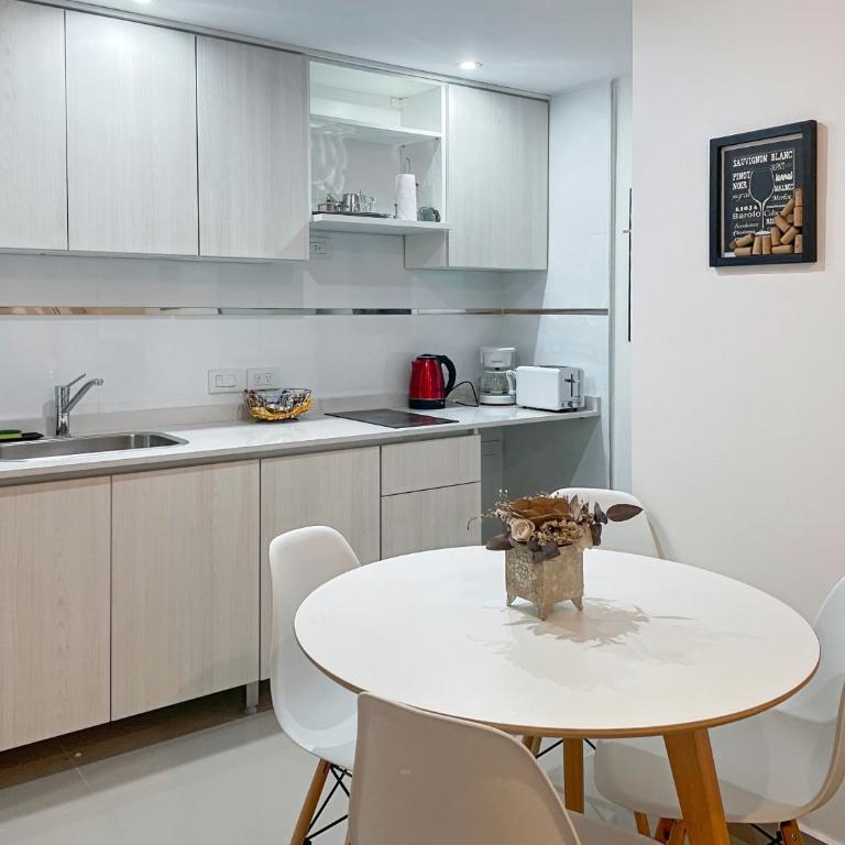Ayres Suites Moreno - Estudio Familiar - 3