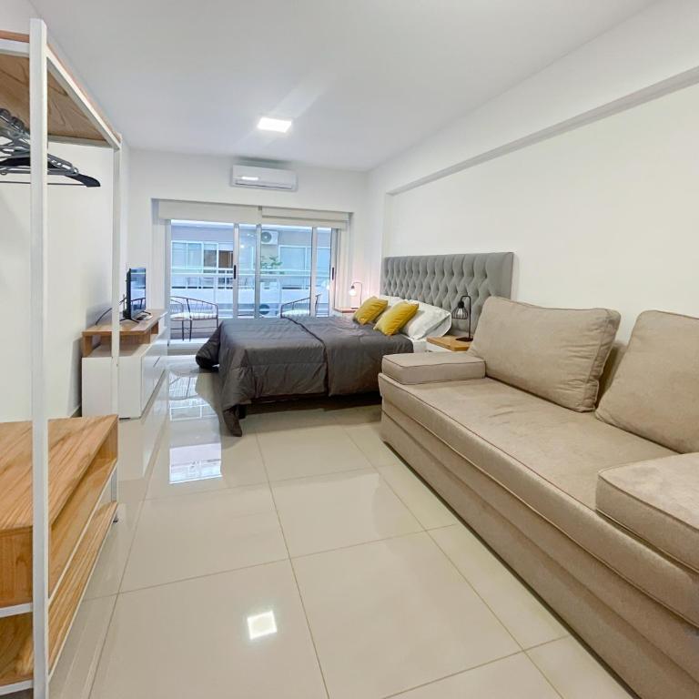 Ayres Suites Moreno - Suite Familiar con balcón - 3
