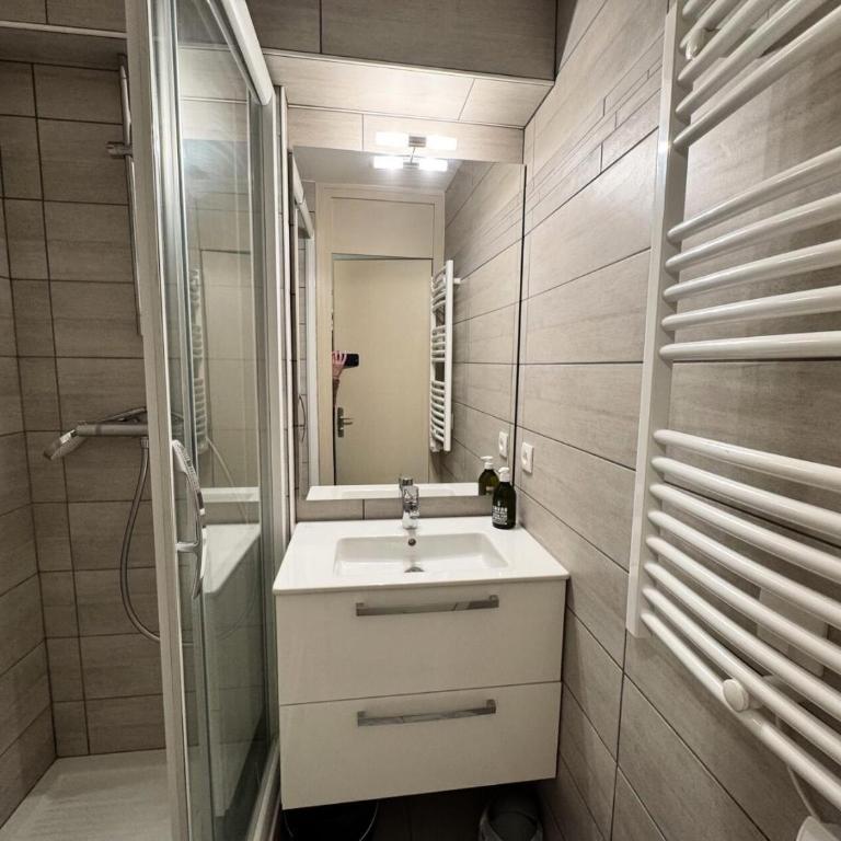 Résidence Le Lauzet - PETIT APPARTEMENT CHALEUREUX A VARS MAE-6323 - Studio - 16