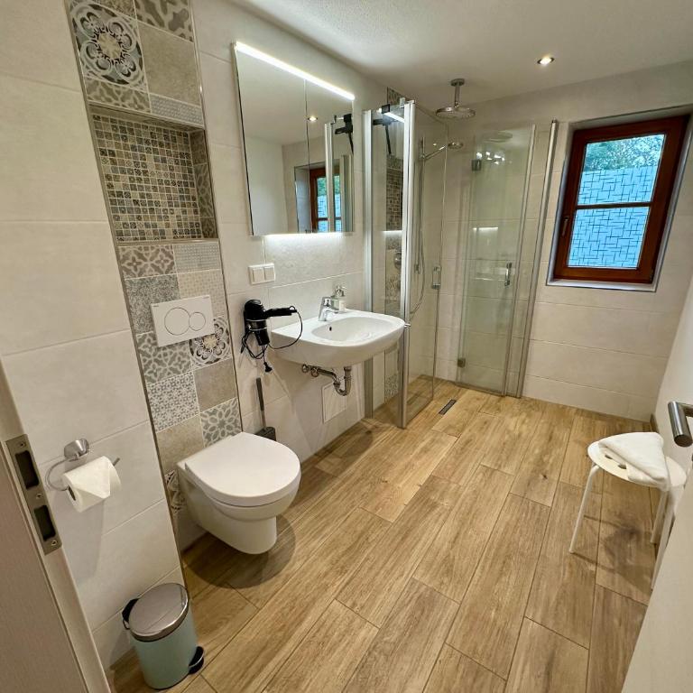 Ferienwohnung Weiherblick - Apartment mit Dusche - 6