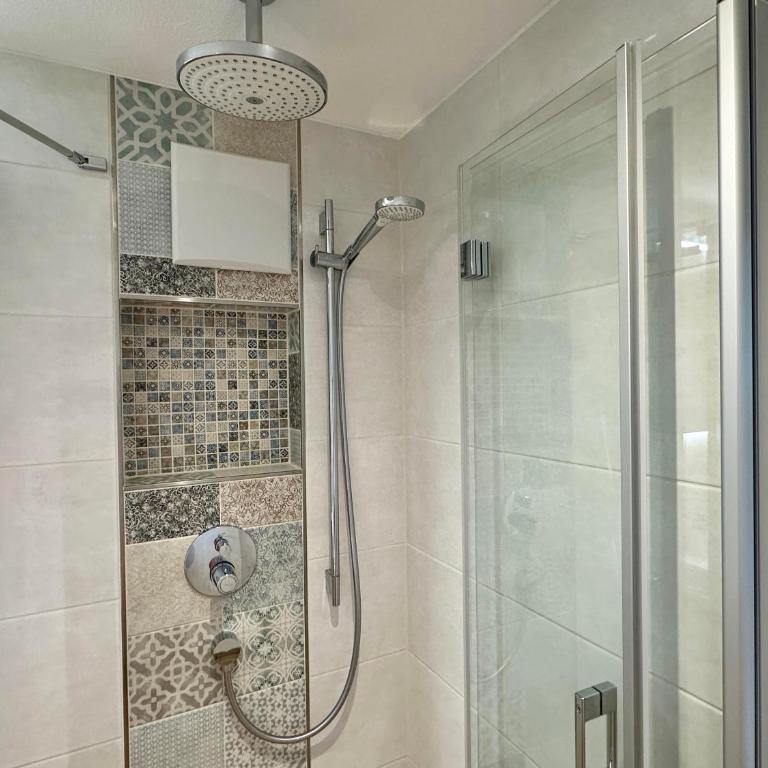 Ferienwohnung Weiherblick - Apartment mit Dusche - 34