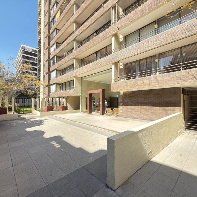 HOM ELITE l Metro Alcántara I Parking I LasCondes 0511 - Apartment - 24