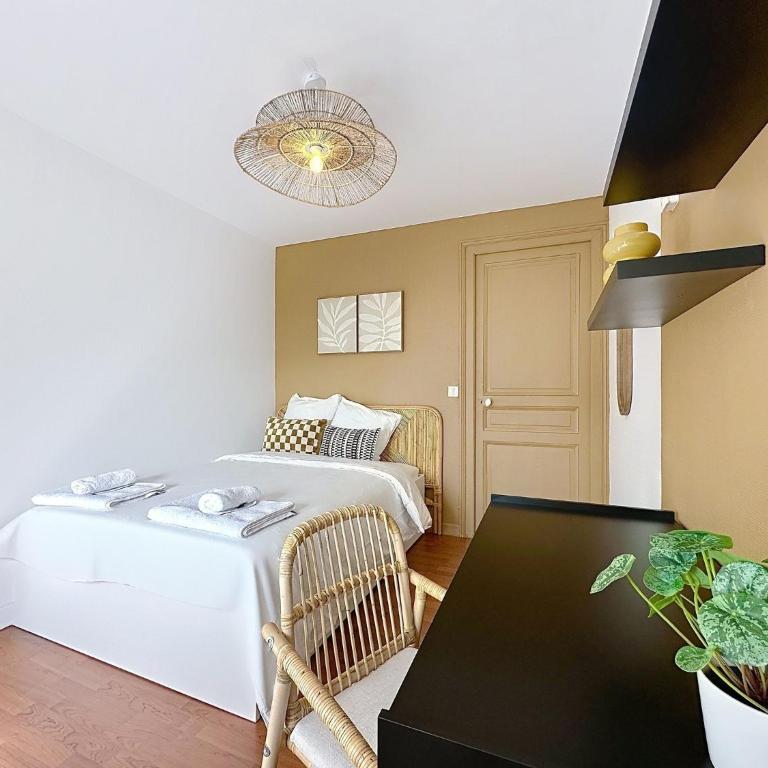 Cérès - Grand appartement - 3 chambres - Centre - Reims - Appartamento con 3 Camere da Letto - 3