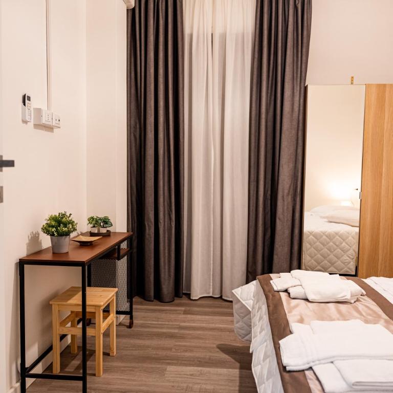 Florence Rooms Novella - Camera Matrimoniale - 12