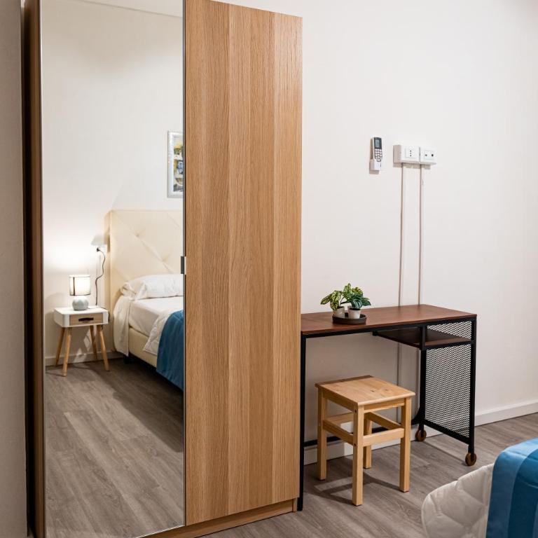 Florence Rooms Novella - Camera Tripla con Bagno - 6