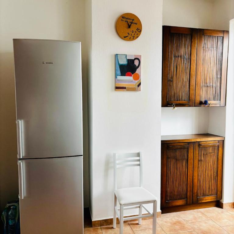 Bright three-room apartment 250m from the subway - Appartamento con 2 Camere da Letto e Vista Giardino - 12