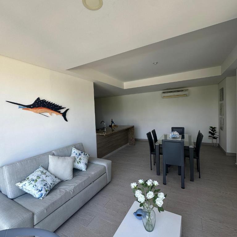 Condominio Zazue Bello Horizonte - Apartamento con balcón - 45