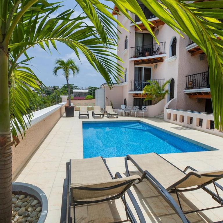 Colonial Beach Apartment and 4th Floor - Apartamento de 2 dormitorios - 1