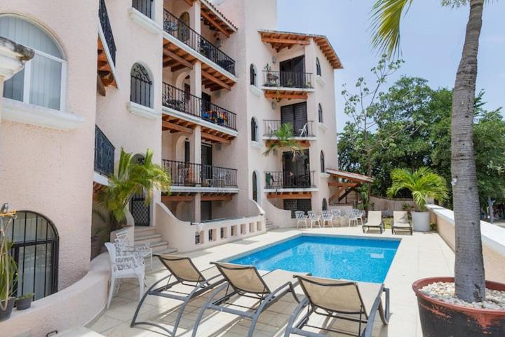 Colonial Beach Apartment and 4th Floor - Apartamento de 2 dormitorios - 3