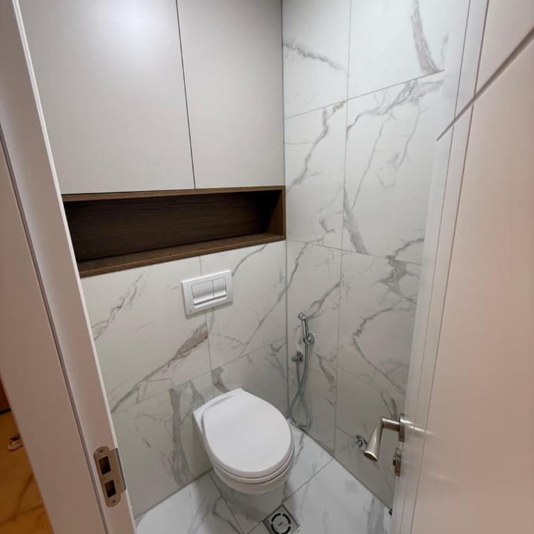 Diamond H - Deluks Dvokrevetna Soba sa Bračnim Krevetom/Zasebnim Krevetima i Pogledom na Grad - 13