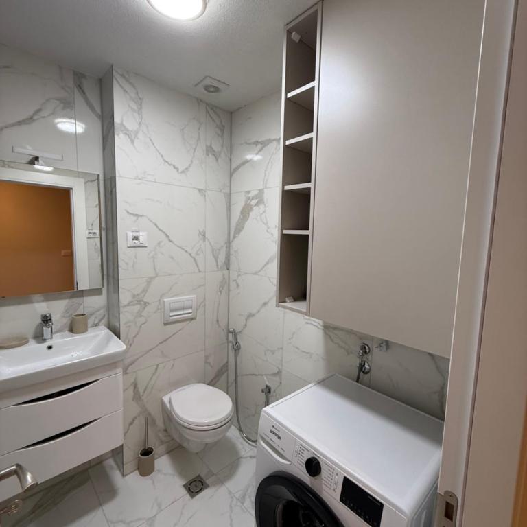 Diamond H - Deluks Dvokrevetna Soba sa Bračnim Krevetom/Zasebnim Krevetima i Pogledom na Grad - 14