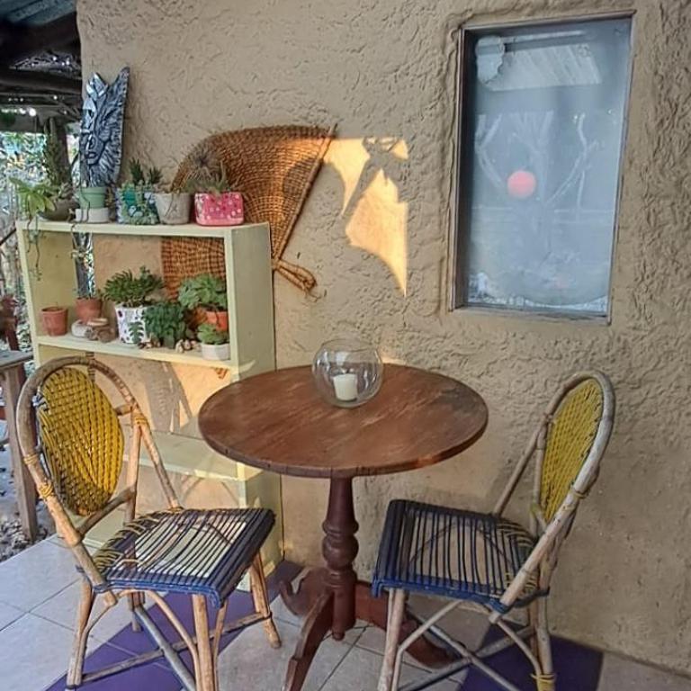 Mi Rancho La Paloma - Three-Bedroom House - 9