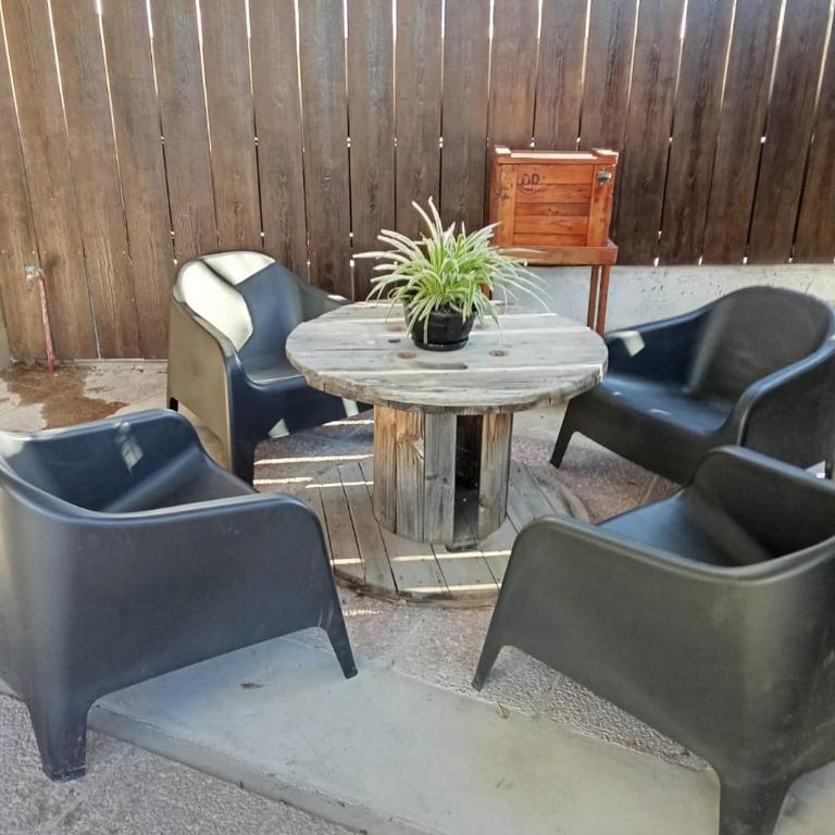 Alojamiento ideal en zona norte de Córdoba Capital - Casa de 3 dormitorios - 19