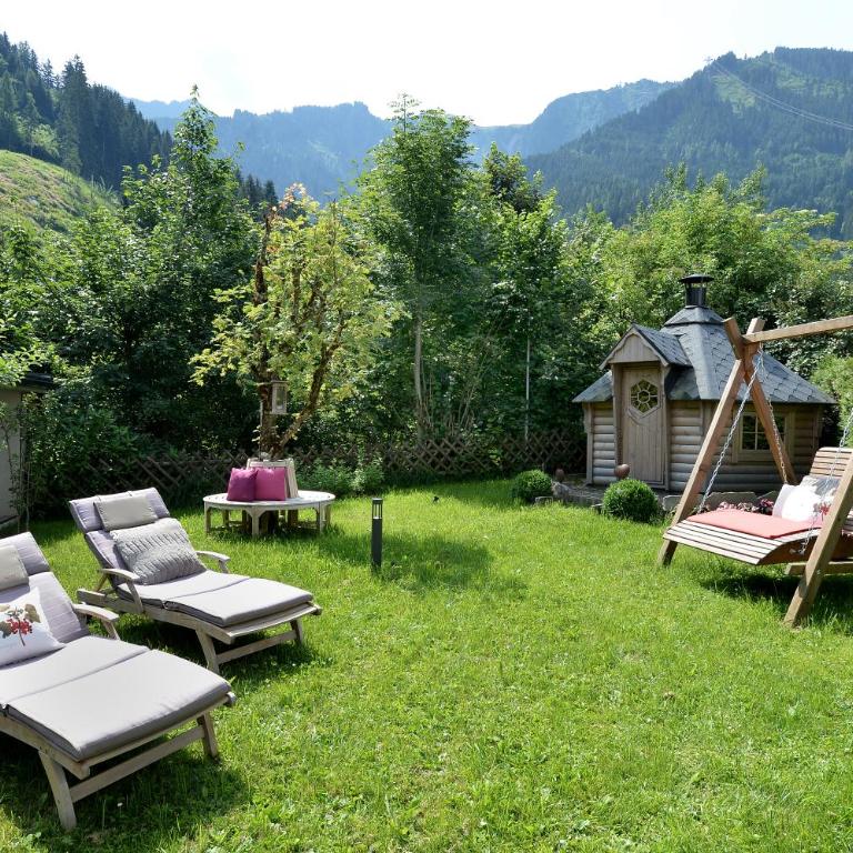 Alpin Hotel Garni Eder - Private Living - Suite mit Gartenblick - 4