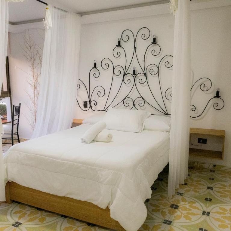 Hotel Bahia Del Faro - Habitación Familiar - 11
