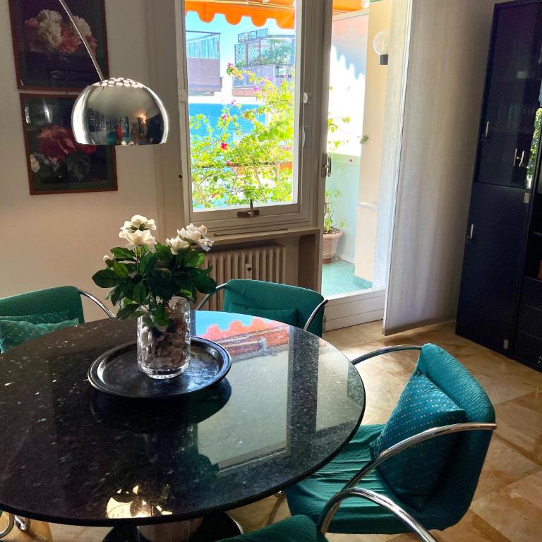 Tre Ponti Beach Apartment - Spacious, Sea View & Private Parking - Two-Bedroom Apartment with Terrace and Sea View - 12
