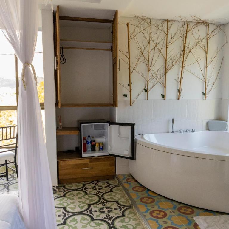 Hotel Bahia Del Faro - Suite Deluxe - 13