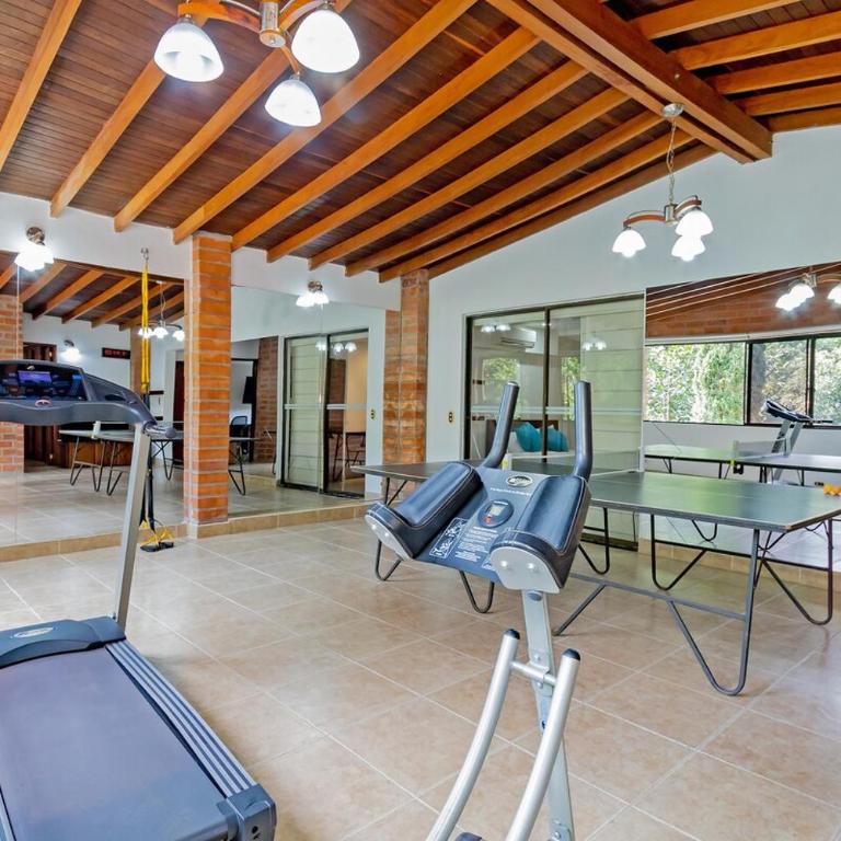 mansión en el poblado 6 habitaciones y jacuzzi - Villa - 46