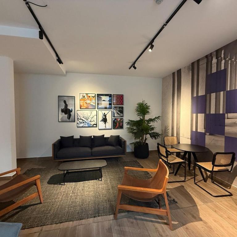Comodo y hermoso departamento en centro histórico - Two-Bedroom Apartment - 32