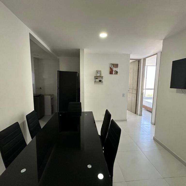 500 meters from the beach and close to everything! - Apartamento de 3 dormitorios - 5