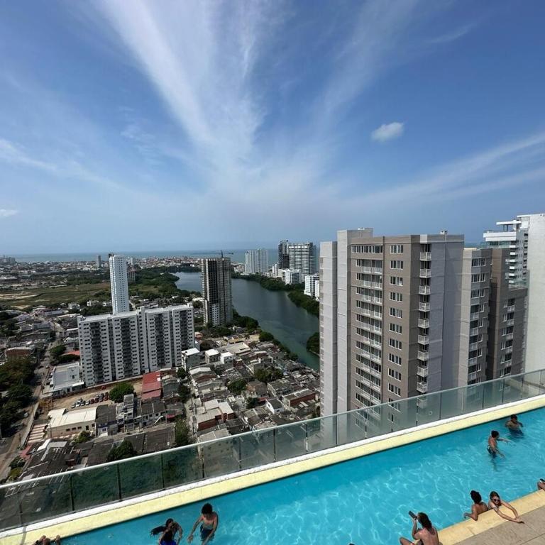 500 meters from the beach and close to everything! - Apartamento de 3 dormitorios - 18