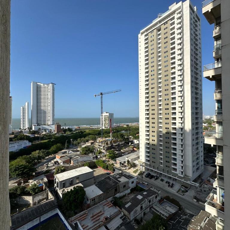 500 meters from the beach and close to everything! - Apartamento de 3 dormitorios - 20