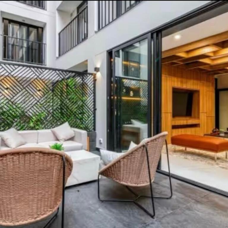 Modern Apartment in Barranco with a Pool - Two-Bedroom Apartment - 13