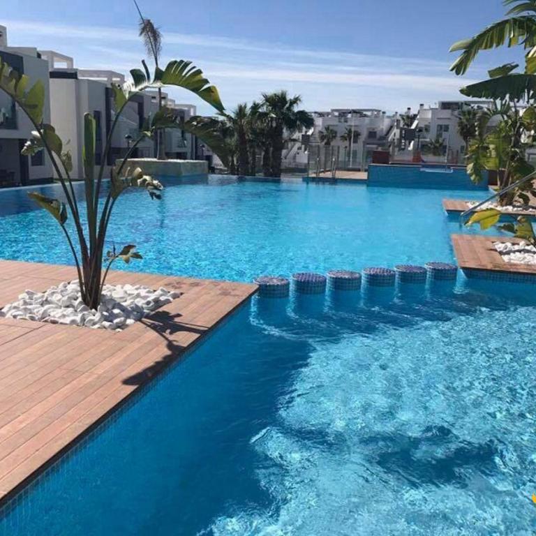 Gelijkvloers appartement Oasis Beach Punta Prima - Two-Bedroom Apartment - 1