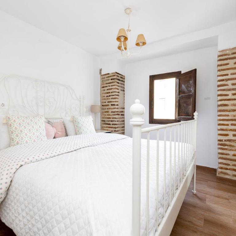 Casita con encanto preciosas vistas al Albaicyn - Two-Bedroom House - 16