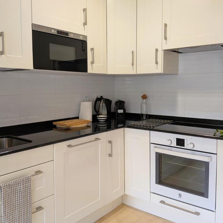 Surf and Art apartment PARKING gratuito VUT2216AS - Apartamento de 2 dormitorios - 14
